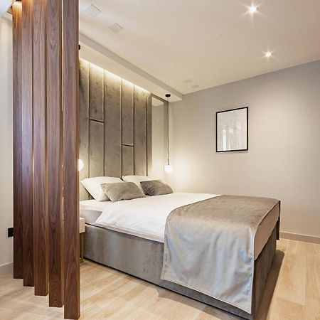 Caldo Luxury Rooms สปลิท ภายนอก รูปภาพ