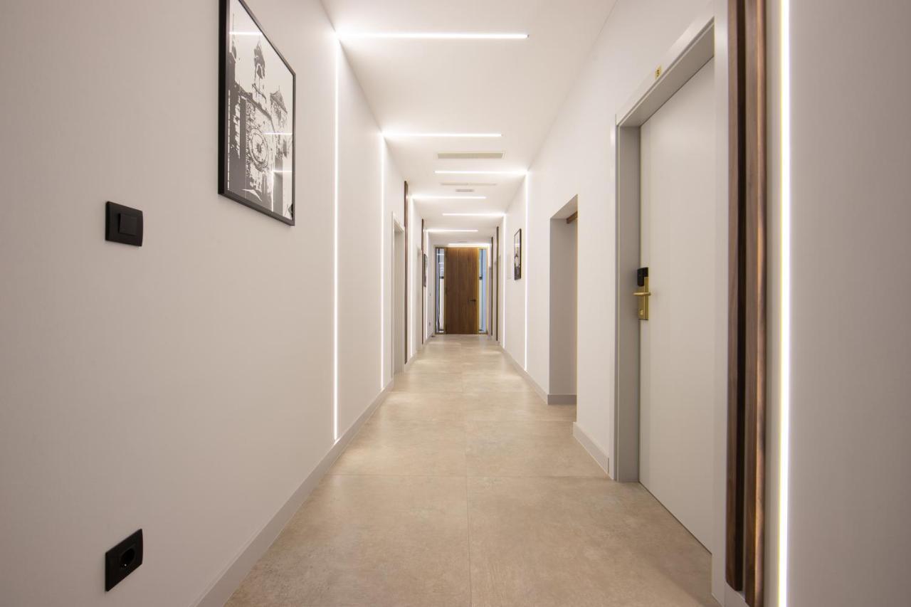 Caldo Luxury Rooms สปลิท ภายนอก รูปภาพ