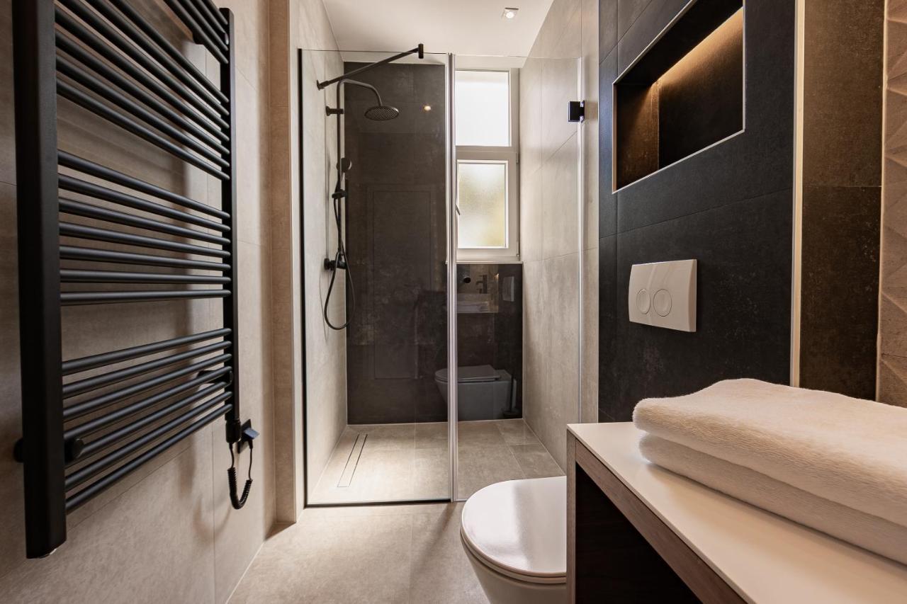 Caldo Luxury Rooms สปลิท ภายนอก รูปภาพ