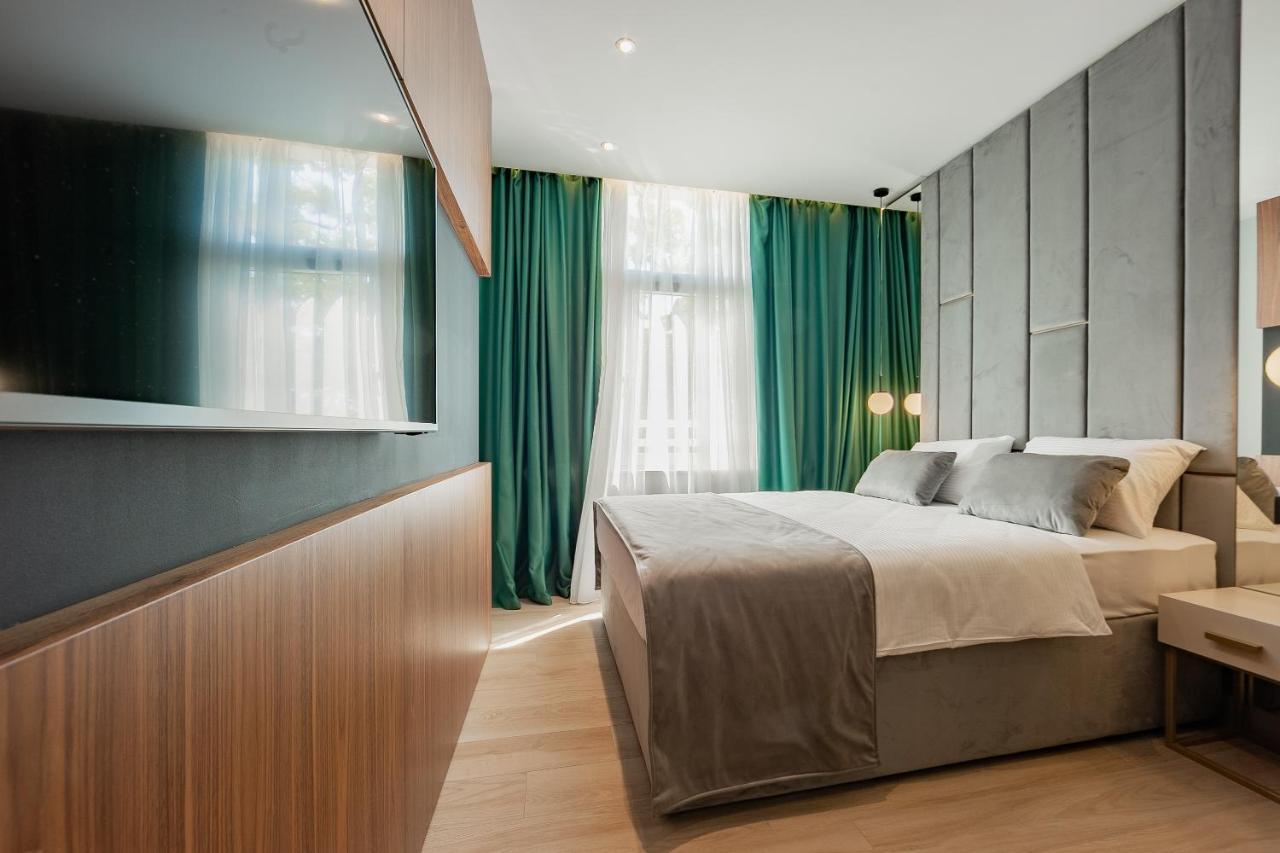 Caldo Luxury Rooms สปลิท ภายนอก รูปภาพ